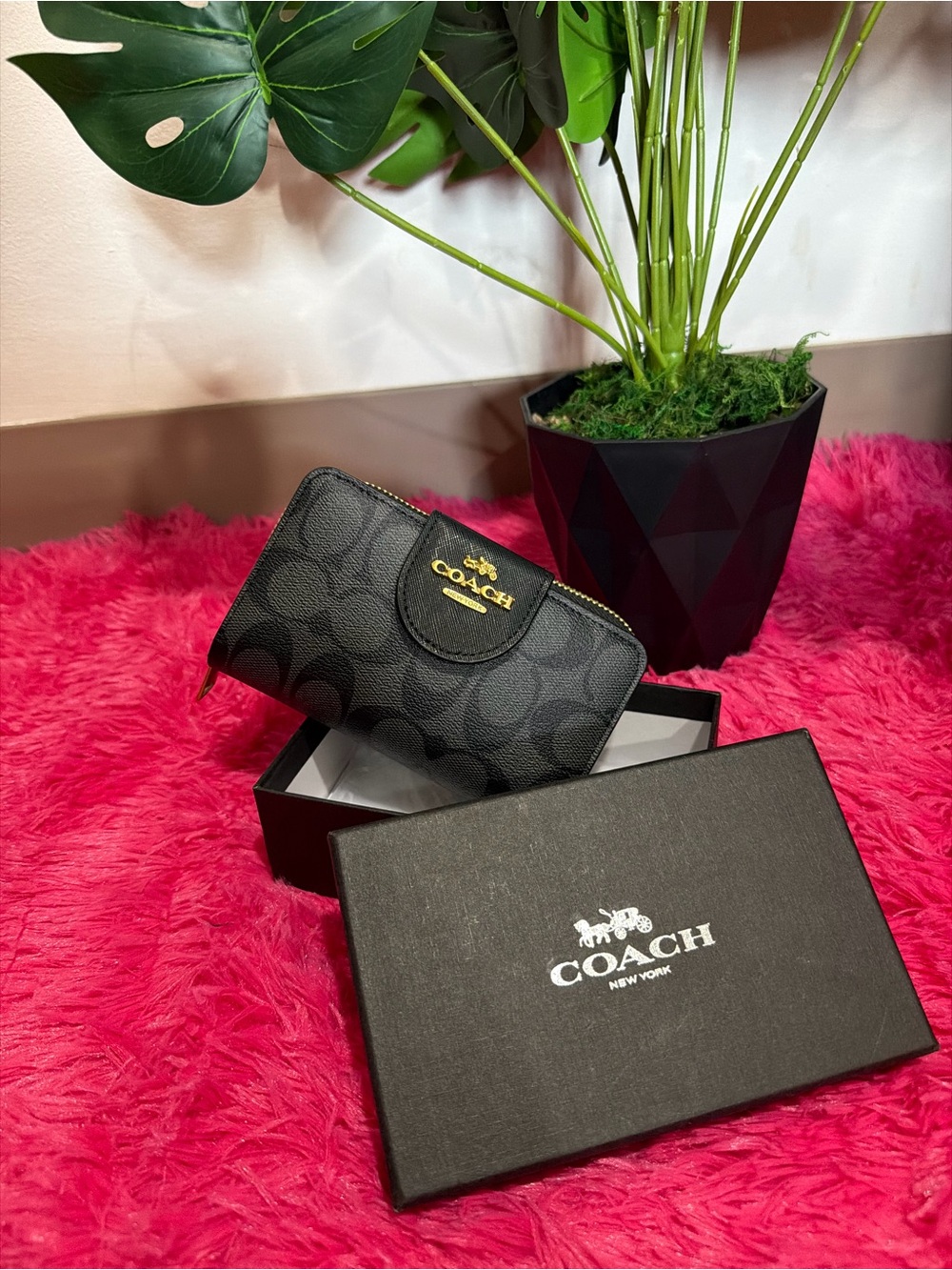 Coach Black Signature Card Holder with Gold Logo